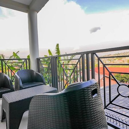 Ultra Modern Apartment In Nyarutarama Kigali Eksteriør billede