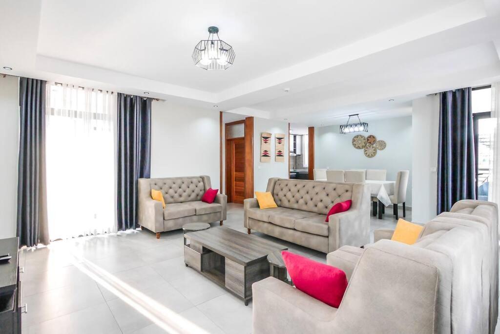 Ultra Modern Apartment In Nyarutarama Kigali Eksteriør billede